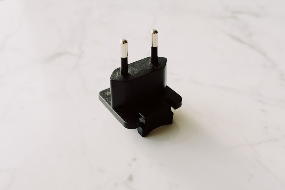 30 Travel Adapter ideas for practical AI help
