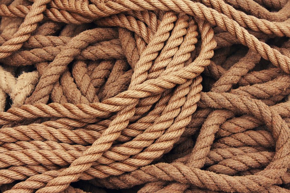 Rope Planter for a rental space — home · DIY