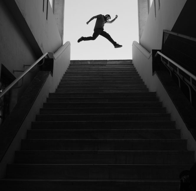 Stair Session for a desk-bound afternoon — wellness · Fitness