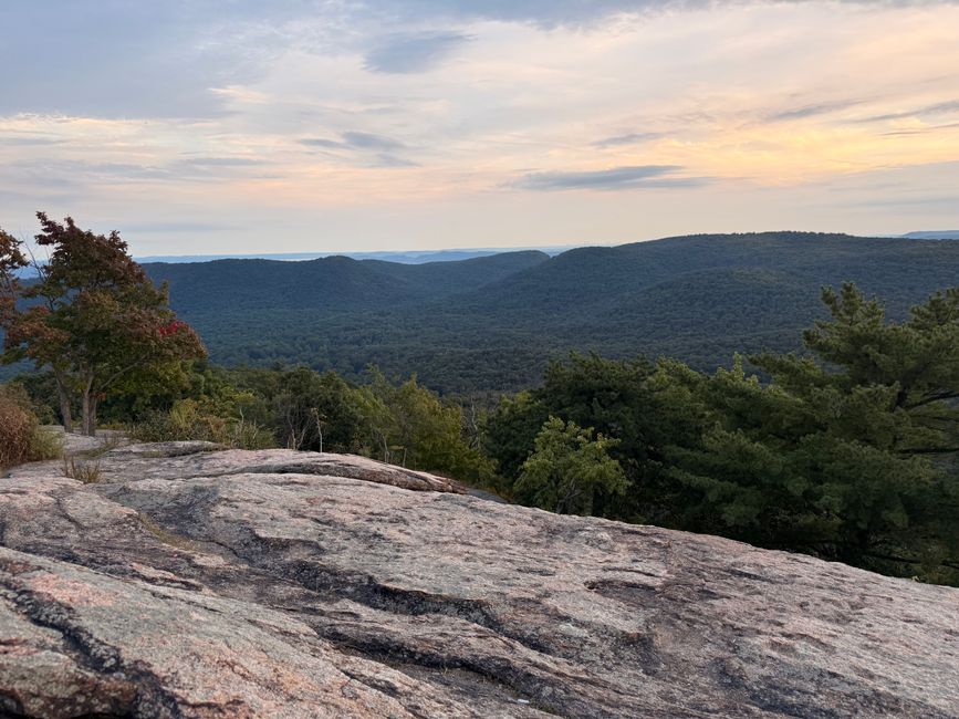 Sunset Overlook around a farmers market — travel · Couples Travel
