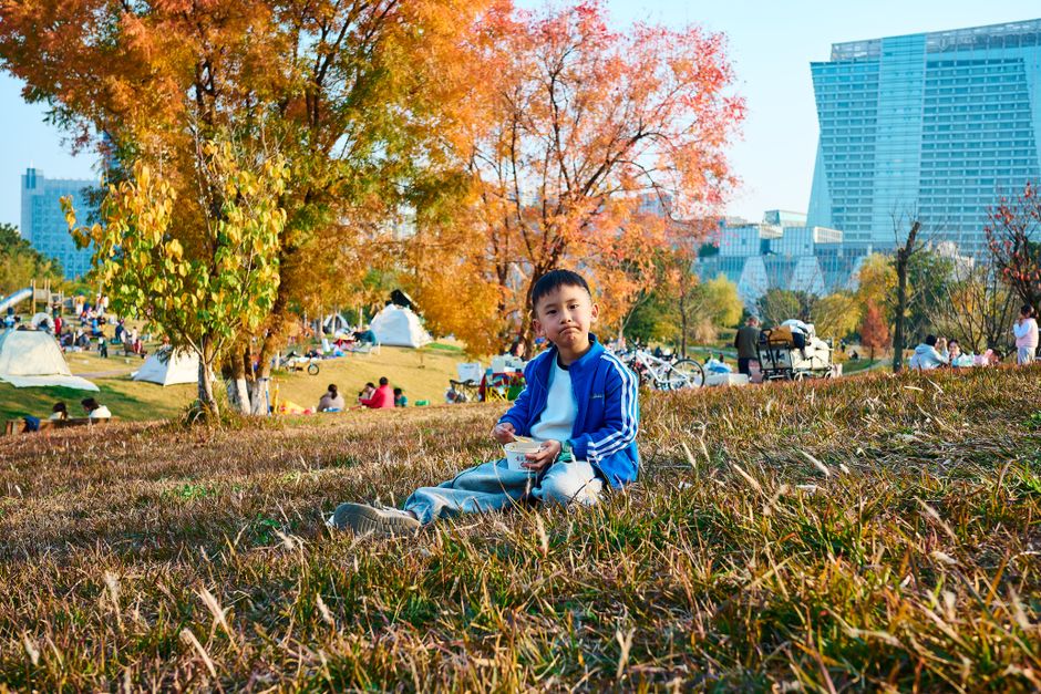 Park Picnic when you need a social reset — lifestyle · Dating