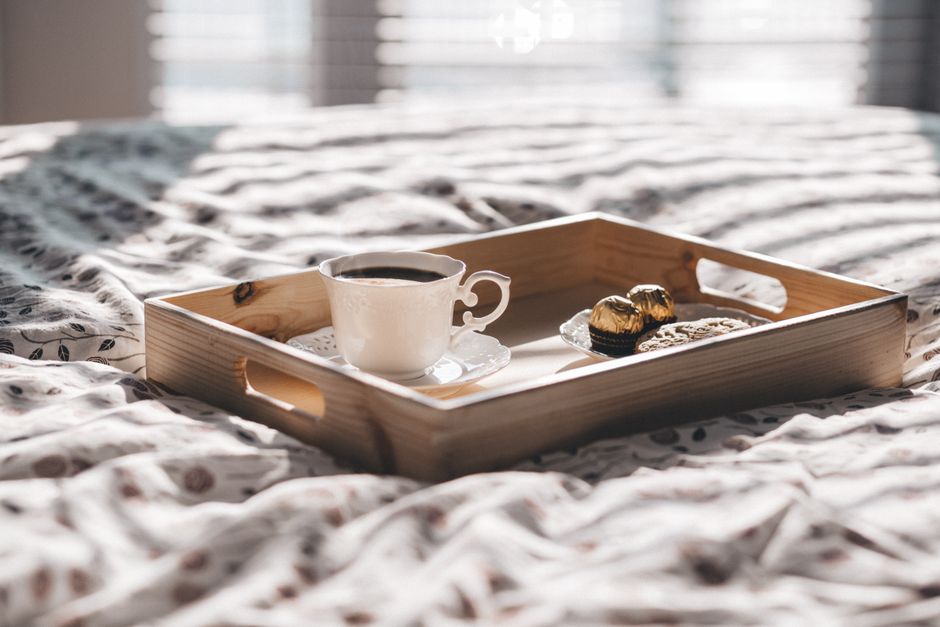 Wooden Tray for a rental space — home · DIY