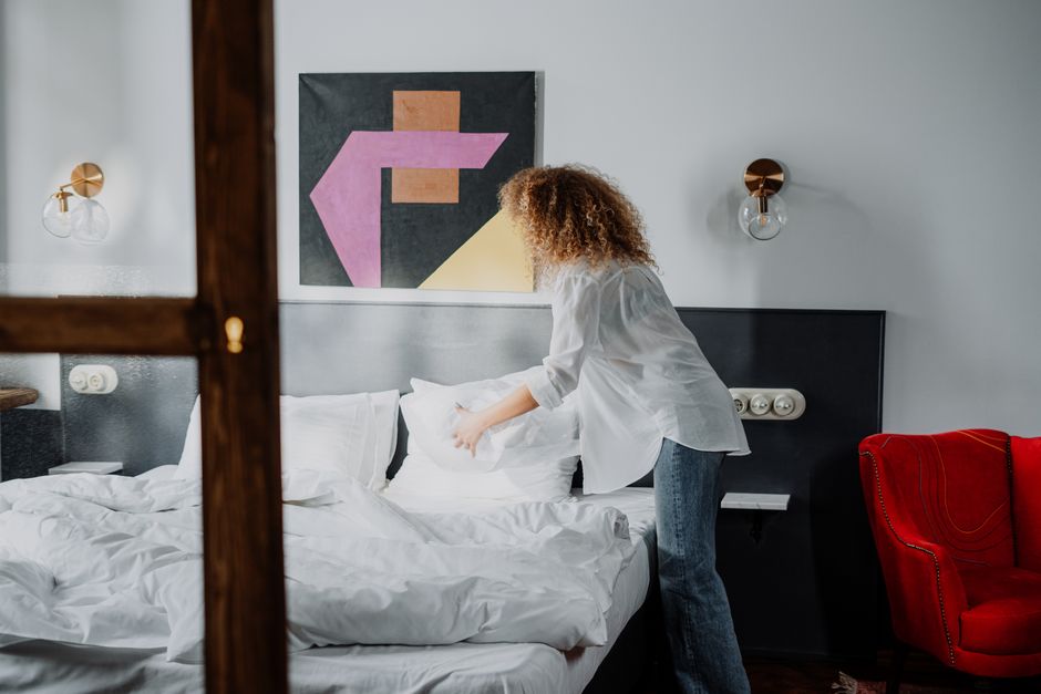 Linen Refresh with a gratitude prompt — wellness · Sleep