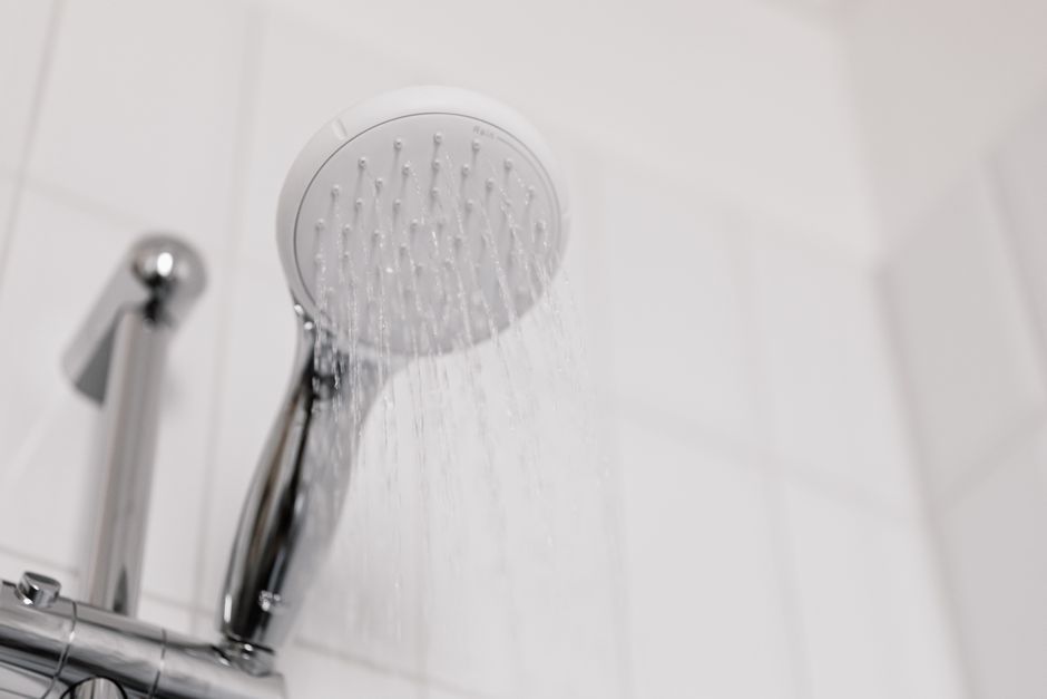 Shower Reset with a creative companion — lifestyle · Self-Care