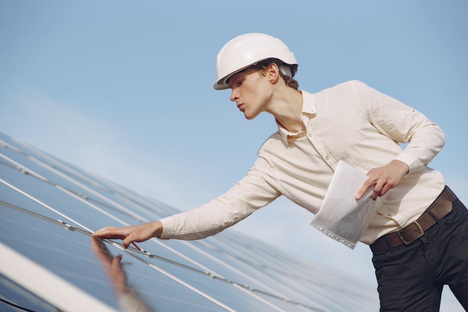Energy-Use Check with a cleaner home screen — smart-life · Money-Saving Ideas