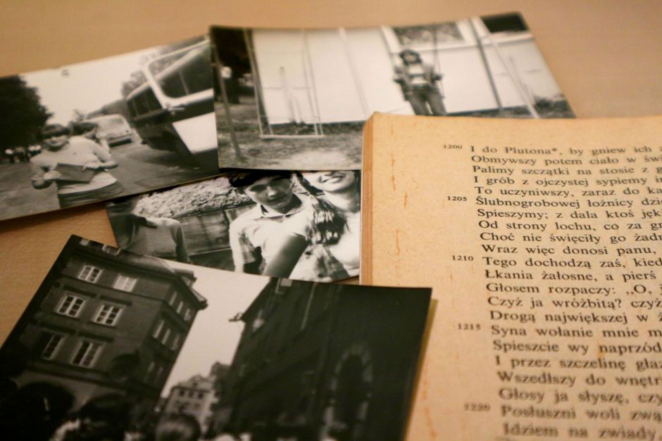 Travel Memory Page with a hand-painted finish — diy-creativity · Journaling