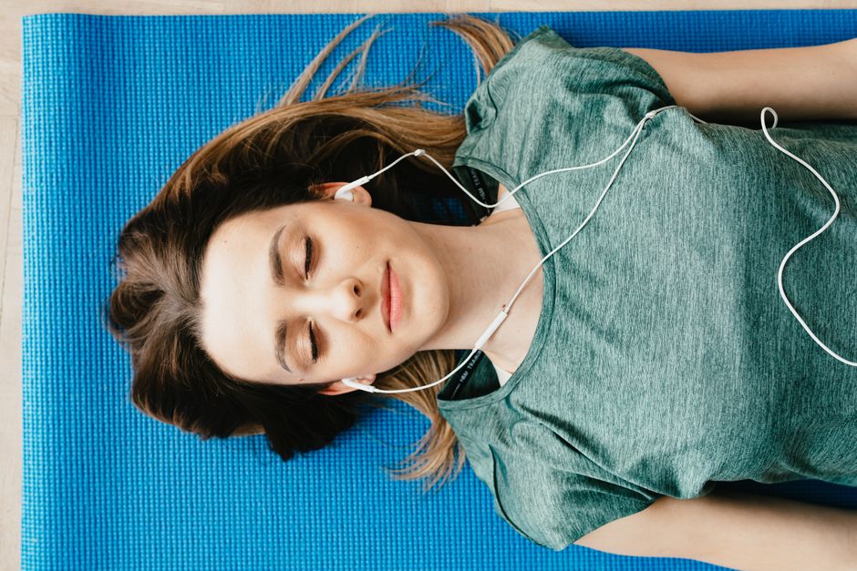 Guided Breathing with a simple walking loop — wellness · Relaxation