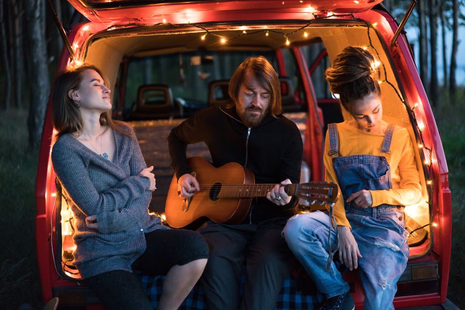 Acoustic Evening with a friendly rivalry — entertainment · Music