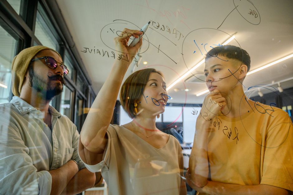 Brainstorming Board using device handoff — smart-life · AI