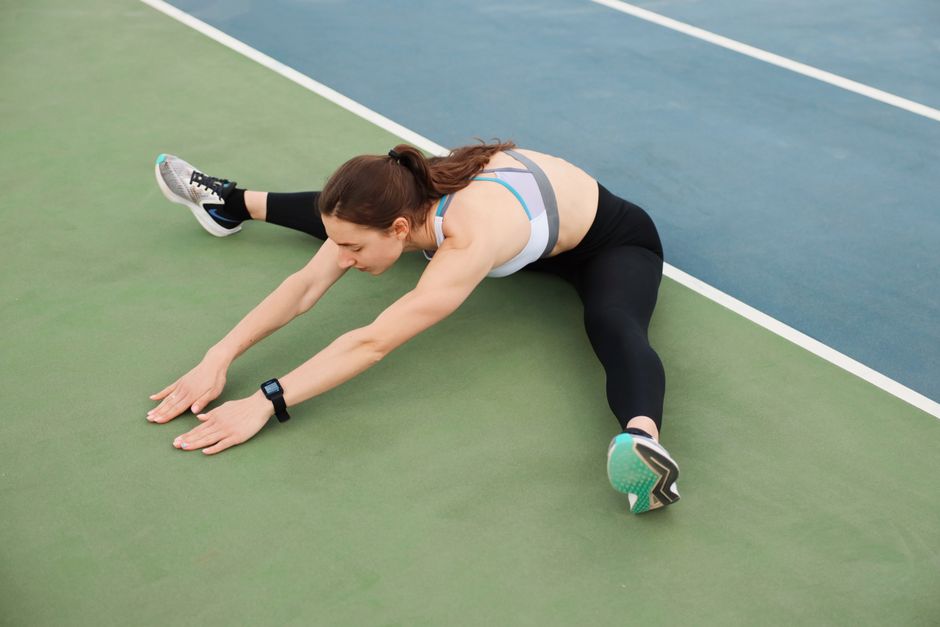 Five-Minute Stretch before a busy morning — lifestyle · Self-Care