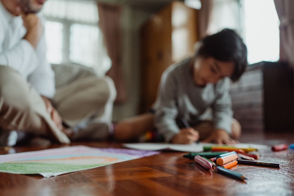 Coloring Session with a simple walking loop — wellness · Relaxation