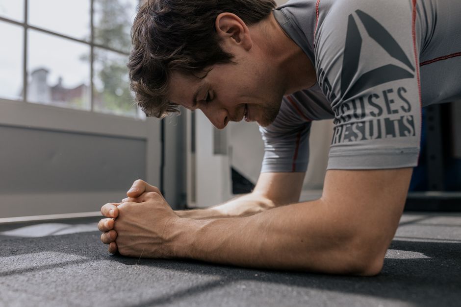 Core Stability Set during a five-minute pause — wellness · Fitness
