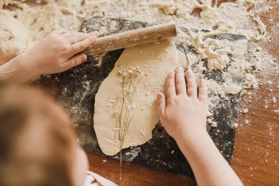 Salt-Dough Ornament for a thoughtful gift — diy-creativity · Crafts