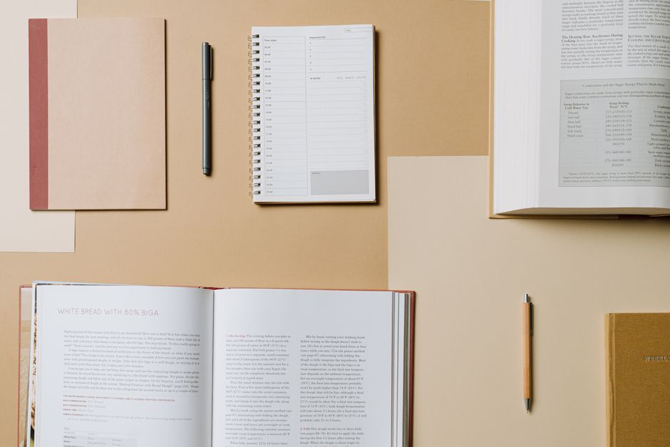 Museum Notebook Hour for first-time visitors — travel · Solo Travel