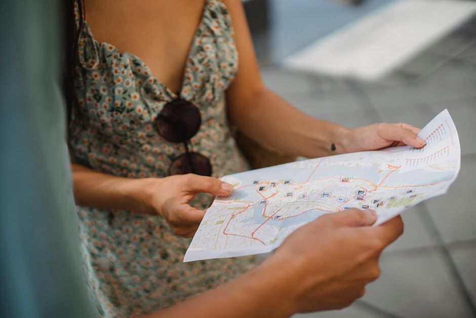 Hotel Scavenger Hunt near a public trail — travel · Family Travel