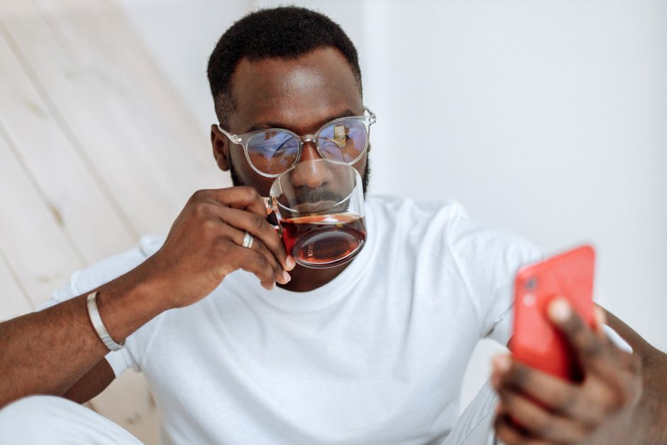 Phone-Free Tea Break for a spontaneous plan — lifestyle · Self-Care