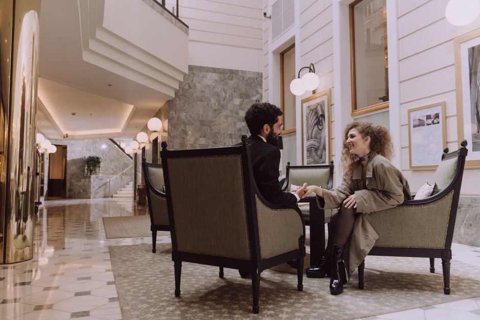 Hotel Scavenger Hunt with a small-town detour — travel · Family Travel