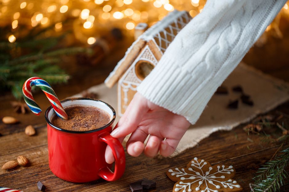 Hot Cocoa Bar for a late-afternoon gathering — celebrations · Christmas