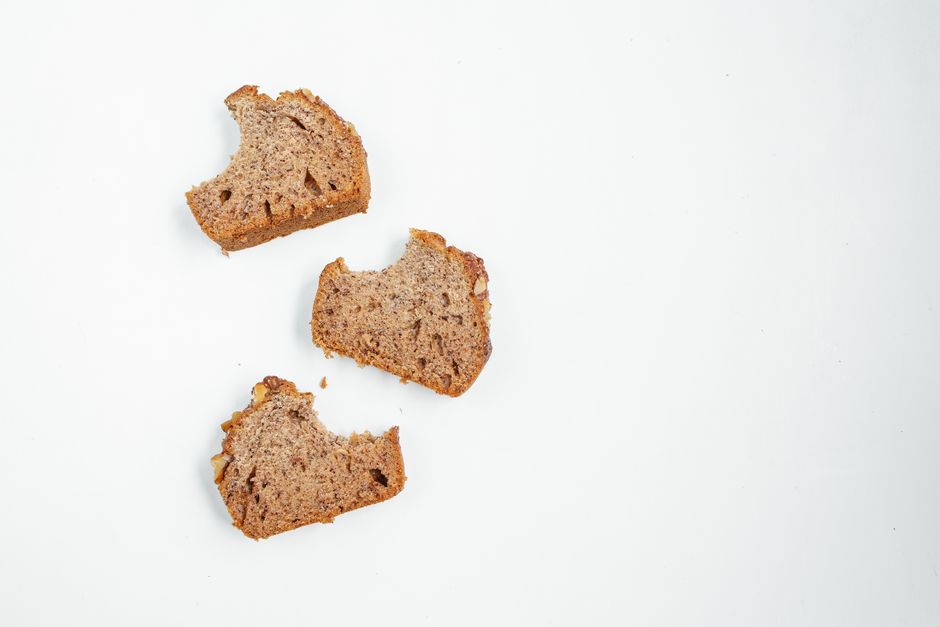 Banana Walnut Muffins for rushed weekday starts — food · Breakfast & Brunch