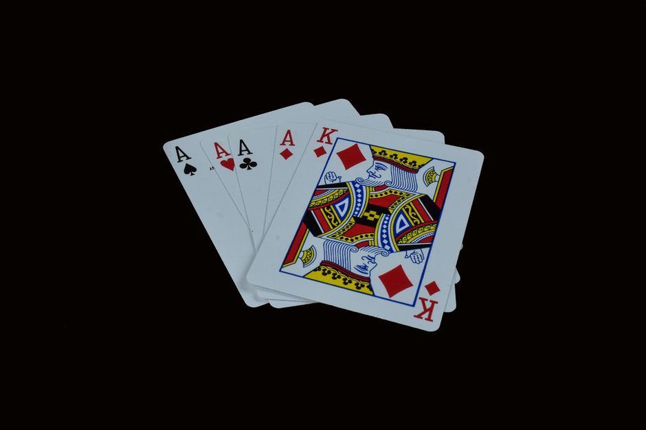 22 Learn A Card Trick ideas for friends who want to do something