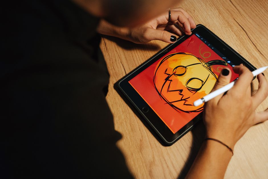 Emoji-to-masterpiece