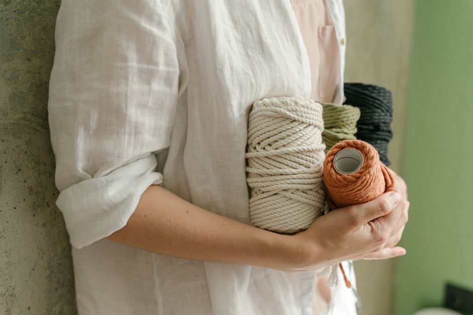 Macramé Plant Hanger from recycled paper — diy-creativity · Crafts