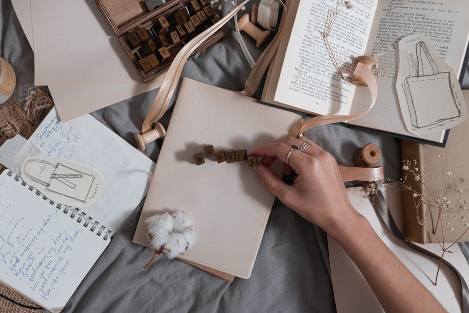 Handmade Notebook using old photographs — diy-creativity · Creative Projects