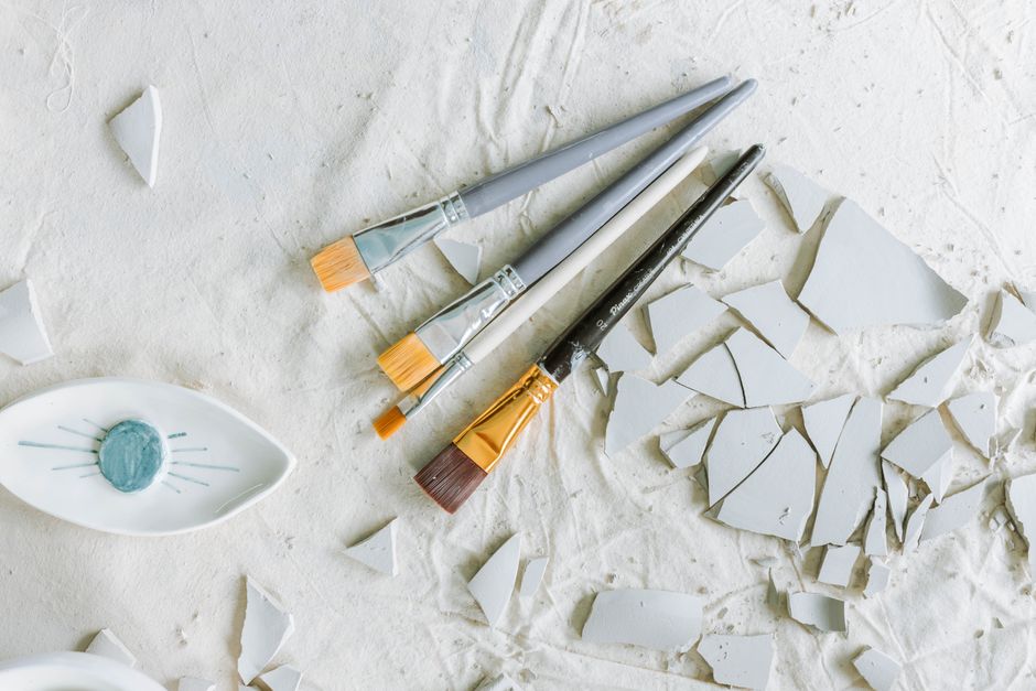Ceramic Painting for a no-spend day — lifestyle · Hobbies