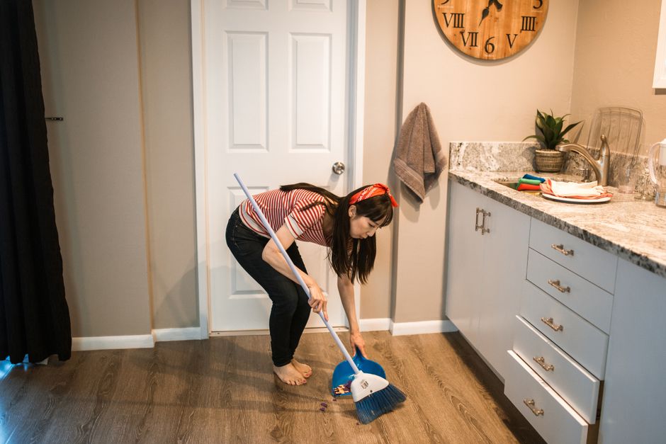 Inbox Sweep for a no-spend day — lifestyle · Productivity