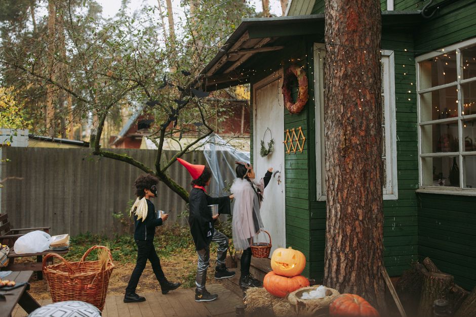 Pumpkin Doorway for a late-afternoon gathering — celebrations · Halloween