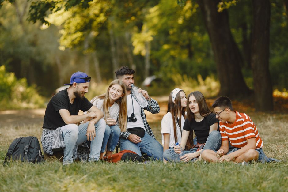 Park Meetup when you want less scrolling — lifestyle · Social Life