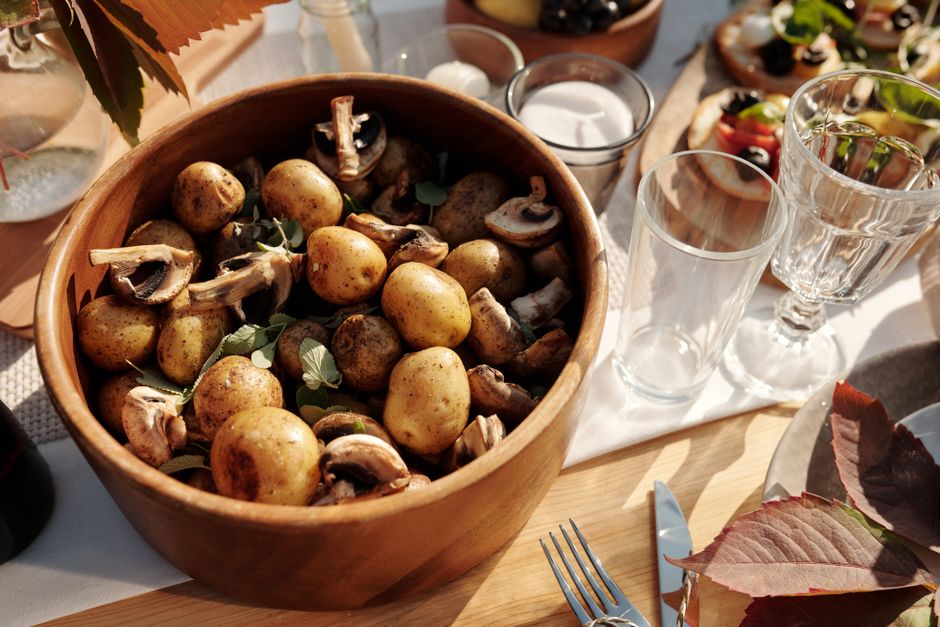 Harvest Table Runner around a welcome drink — celebrations · Thanksgiving