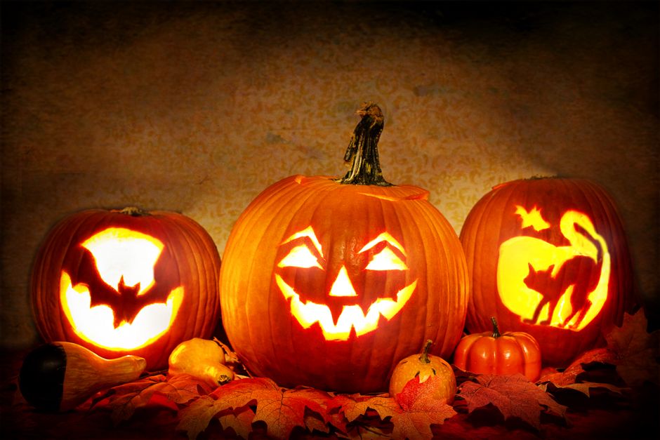 21 Carved Pumpkin Cluster ideas for a signature celebration detail