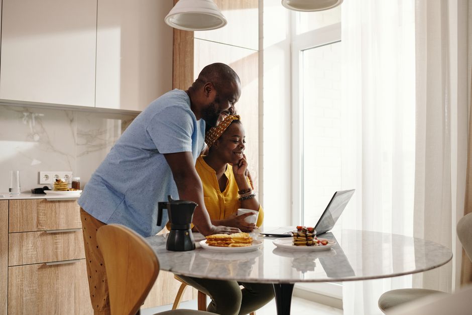 Breakfast Nook with a quiet hotel-like touch — home · Kitchens