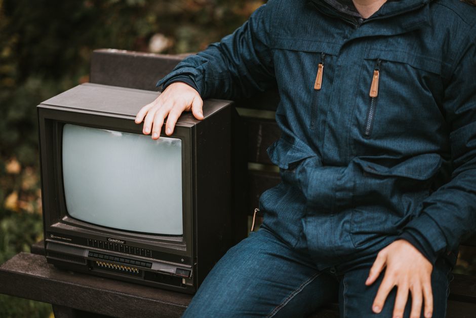 nostalgia-filled movies & tv for a no-screen break — entertainment · Movies & TV
