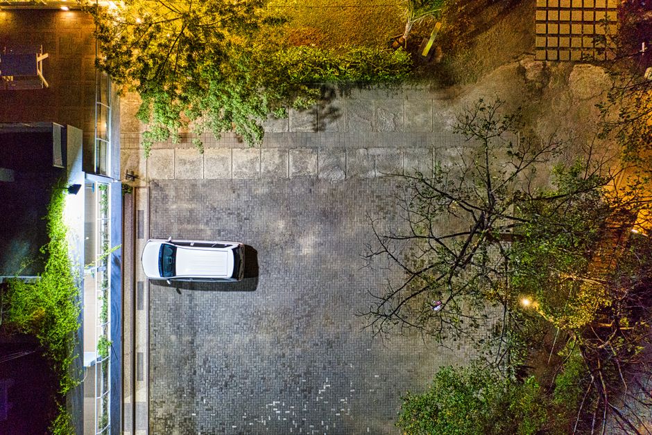 Screen Parking Spot with a short breathing pause — wellness · Sleep