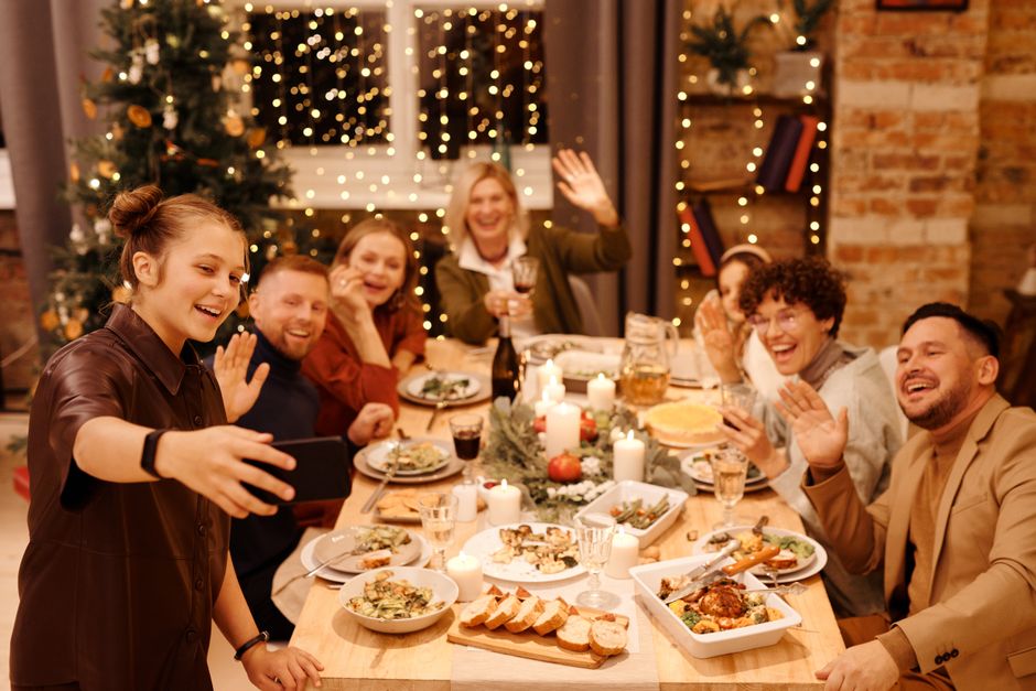 Phone-Free Dinner when motivation is low — lifestyle · Relationships