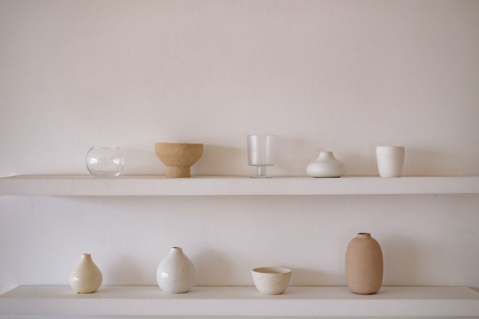 Open Shelving with one sculptural accent — home · Kitchens