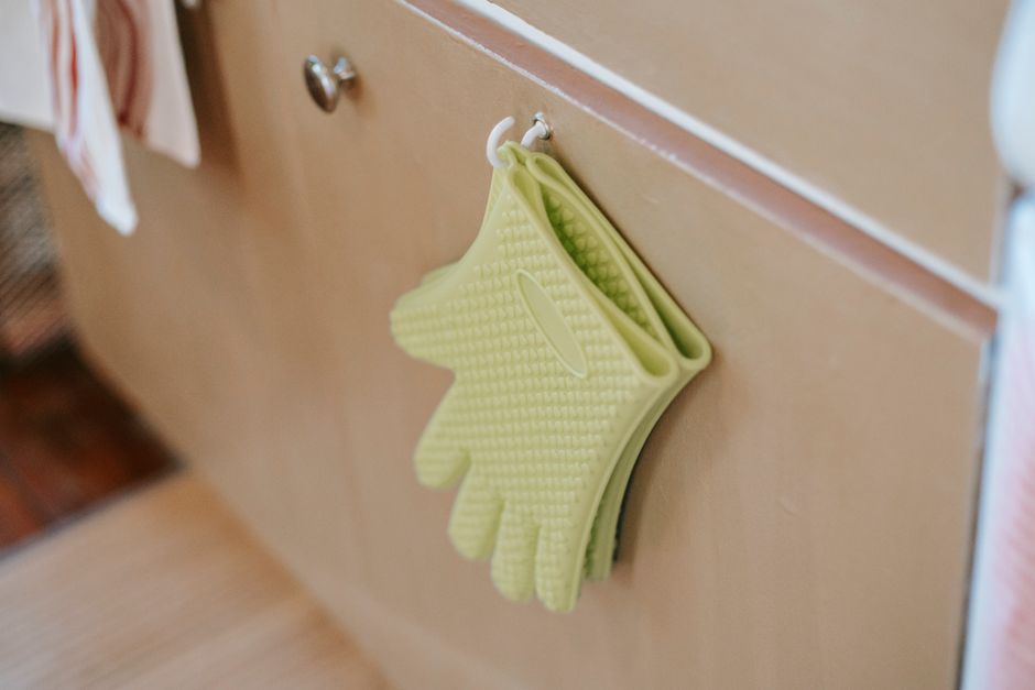 Towel Hook with a clever vertical solution — home · Bathrooms