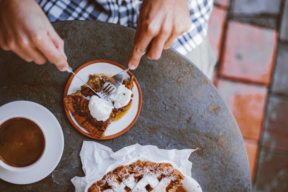 Small-Town Pie Shop with a weather-flexible route — travel · Road Trips