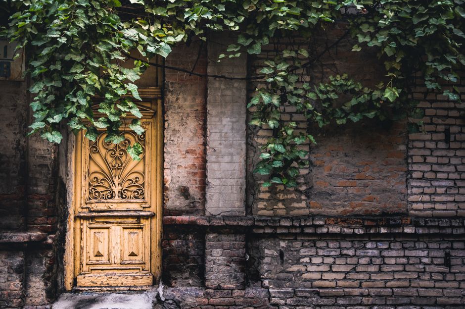 Mindful Doorway Pause for a recovery day — wellness · Mindfulness