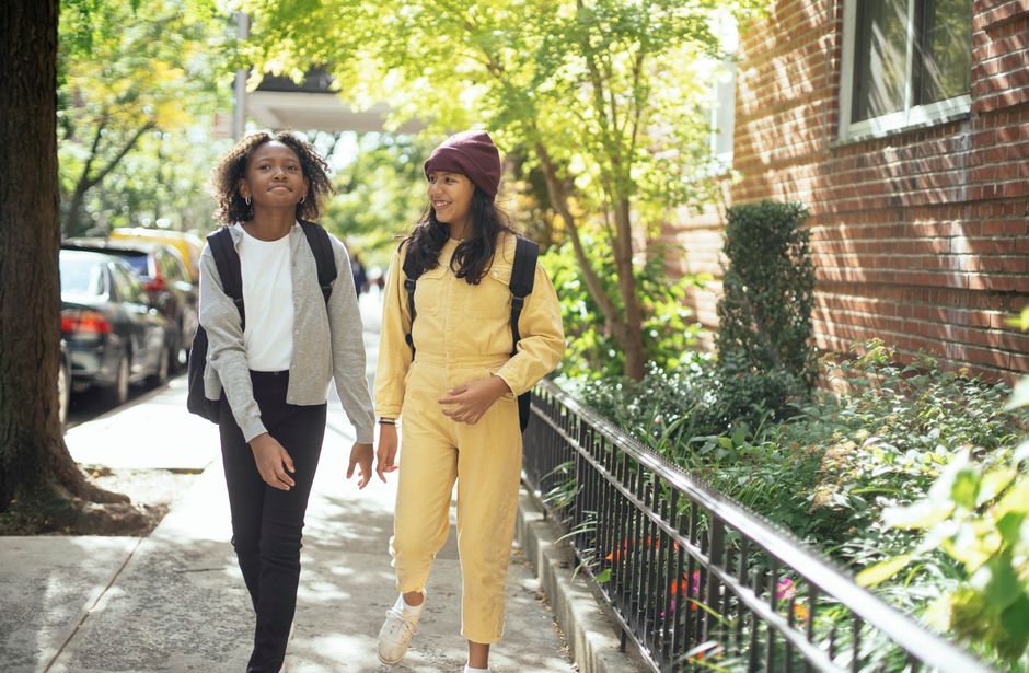 Walk-And-Talk for a low-pressure meetup — lifestyle · Social Life