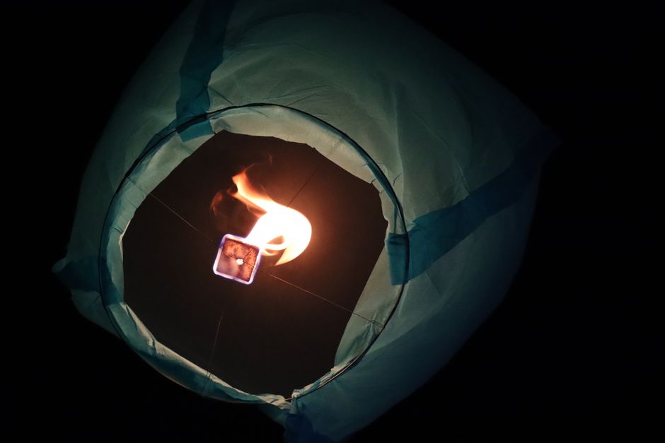Paper Lantern — clay candle dish using thrifted fabric — diy-creativity · Handmade Decor