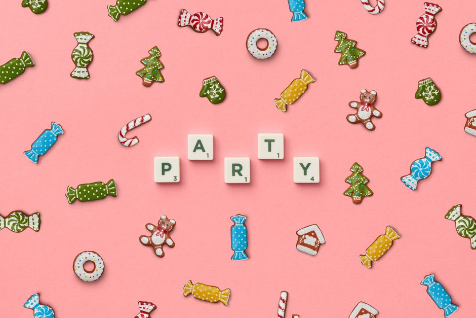 Holiday Trivia Night for a spontaneous plan — entertainment · Trivia