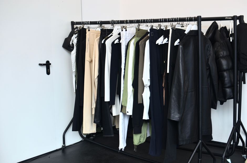 Fashion Moment Archive around a mystery challenge — entertainment · Pop Culture