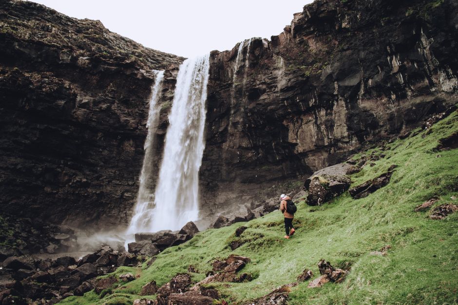 Short Waterfall Hike around a local craft shop — travel · National Parks