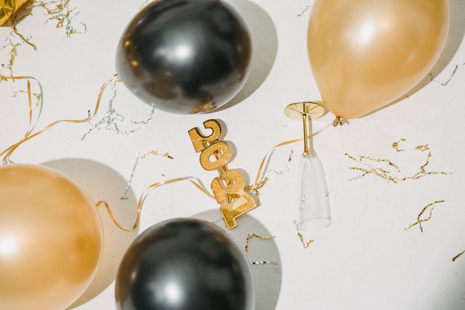 keepsake new year's projects around a themed snack table — celebrations · New Year's