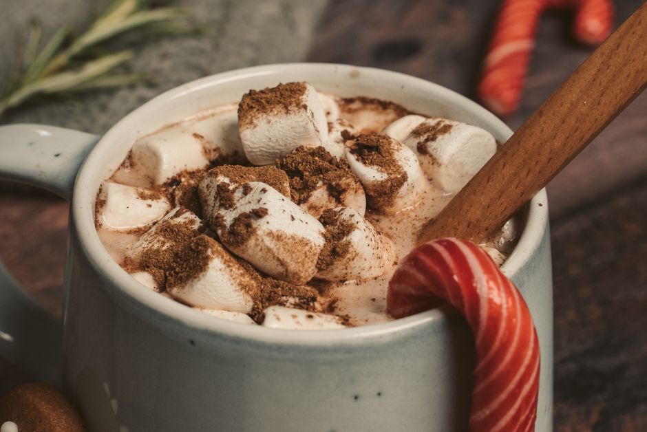 Hot Cocoa Bar for an outdoor celebration — celebrations · Christmas