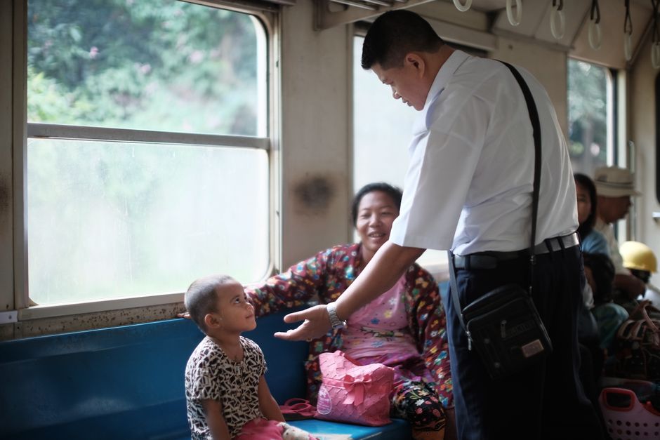 Train Ride for a low-stress road day — travel · Family Travel