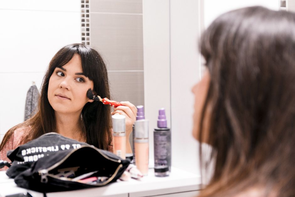 Cream Blush Look with a cozy home base — lifestyle · Beauty